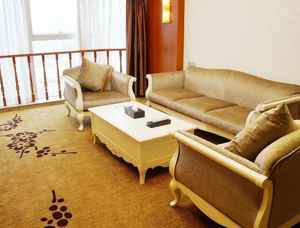 Chengdu Bai Gang International Hotel Dış mekan fotoğraf
