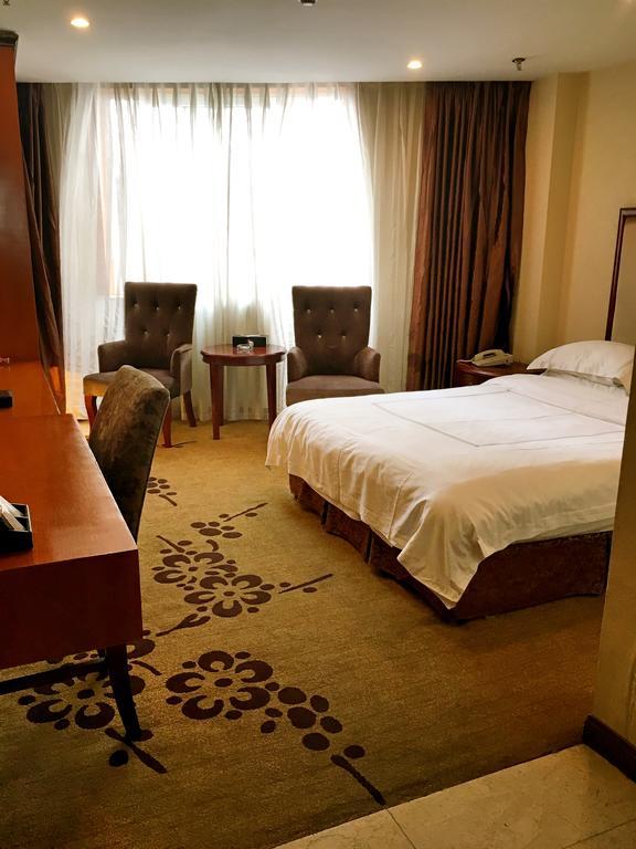 Chengdu Bai Gang International Hotel Dış mekan fotoğraf